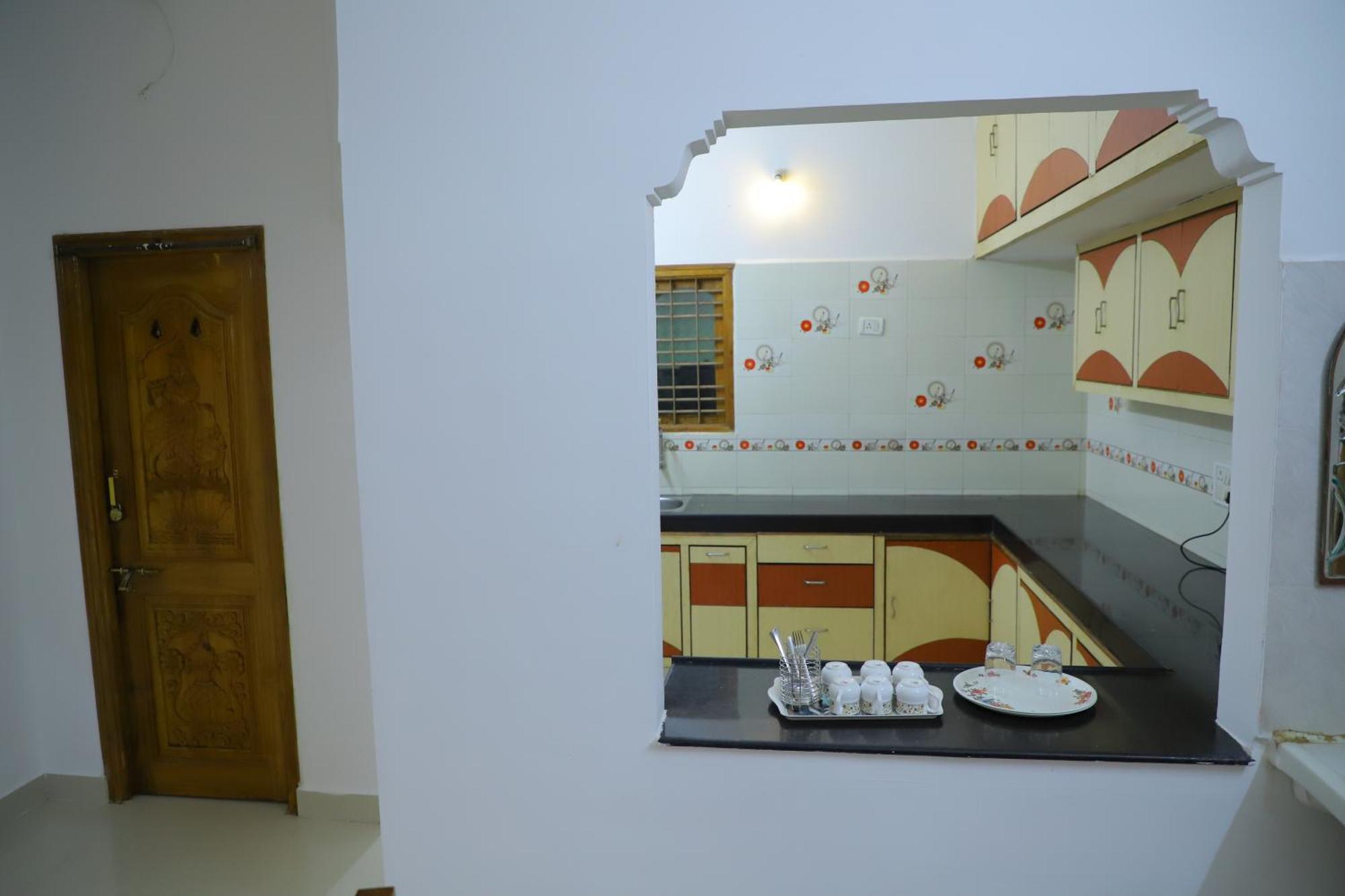 Nanda Mohan Homestay- Luxuries Ac Apartment Close To Alipiri Foothills-Kapila Teertham And Iskcon Temple 蒂鲁帕蒂 外观 照片
