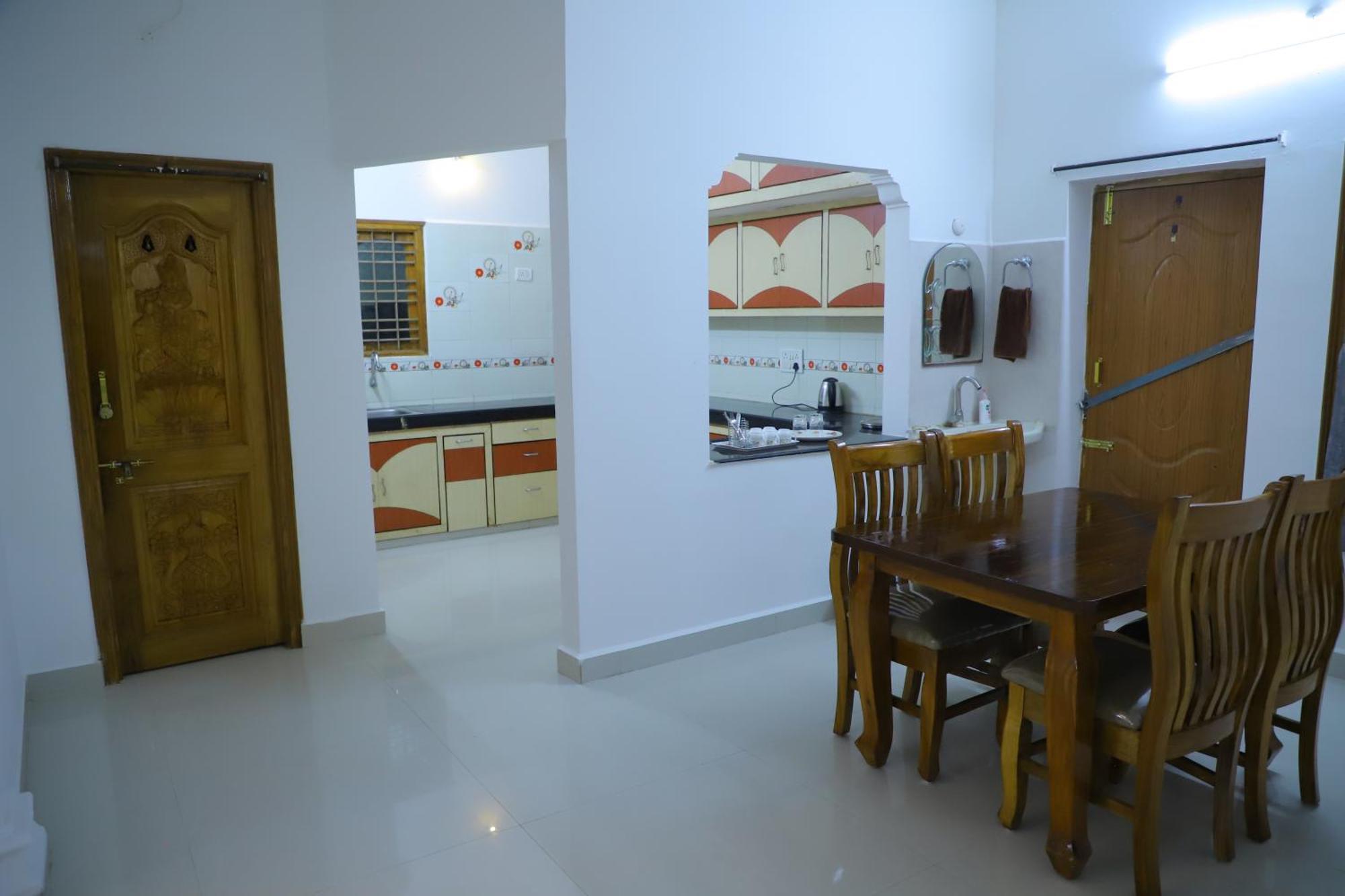 Nanda Mohan Homestay- Luxuries Ac Apartment Close To Alipiri Foothills-Kapila Teertham And Iskcon Temple 蒂鲁帕蒂 外观 照片