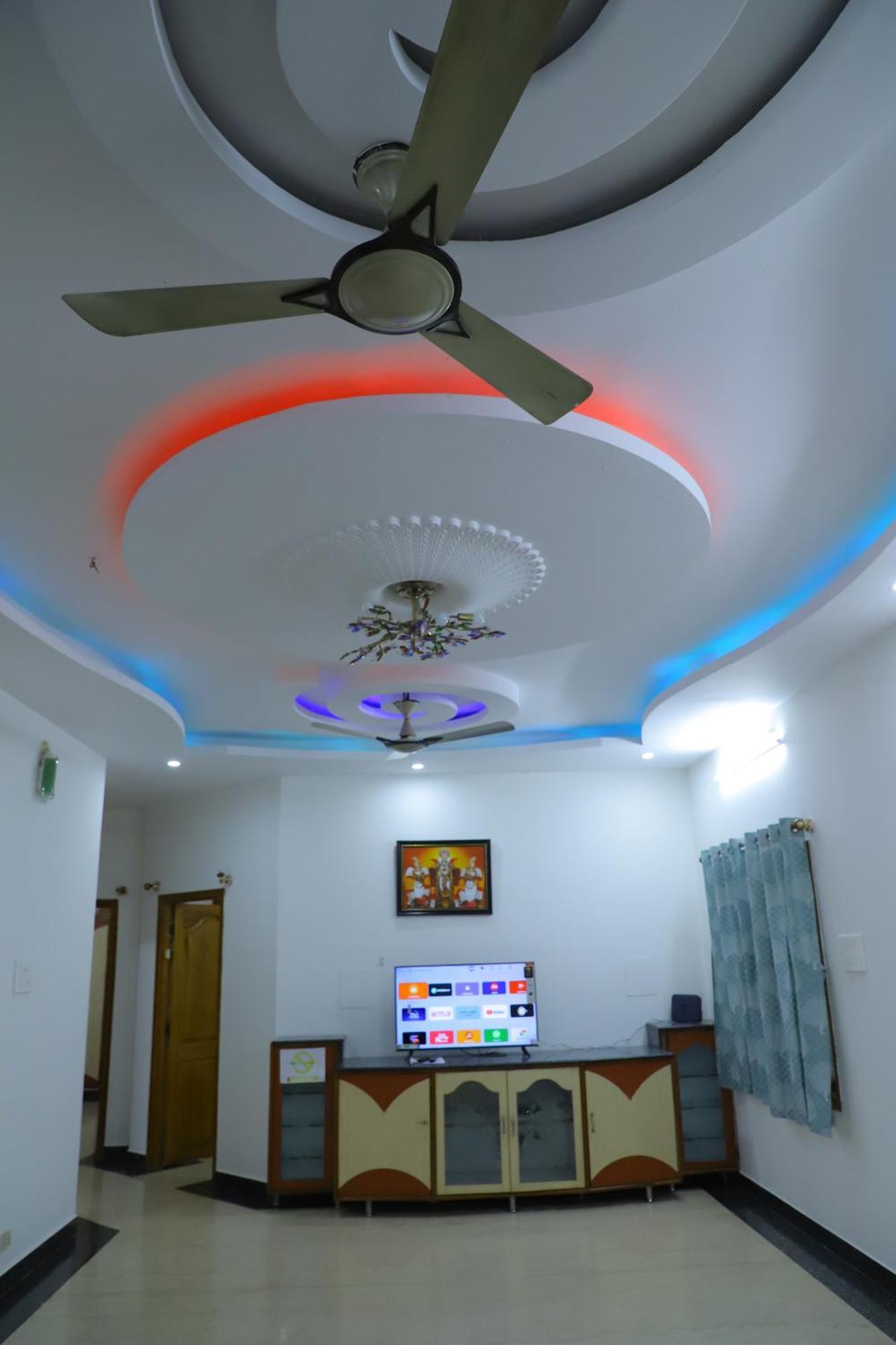 Nanda Mohan Homestay- Luxuries Ac Apartment Close To Alipiri Foothills-Kapila Teertham And Iskcon Temple 蒂鲁帕蒂 外观 照片