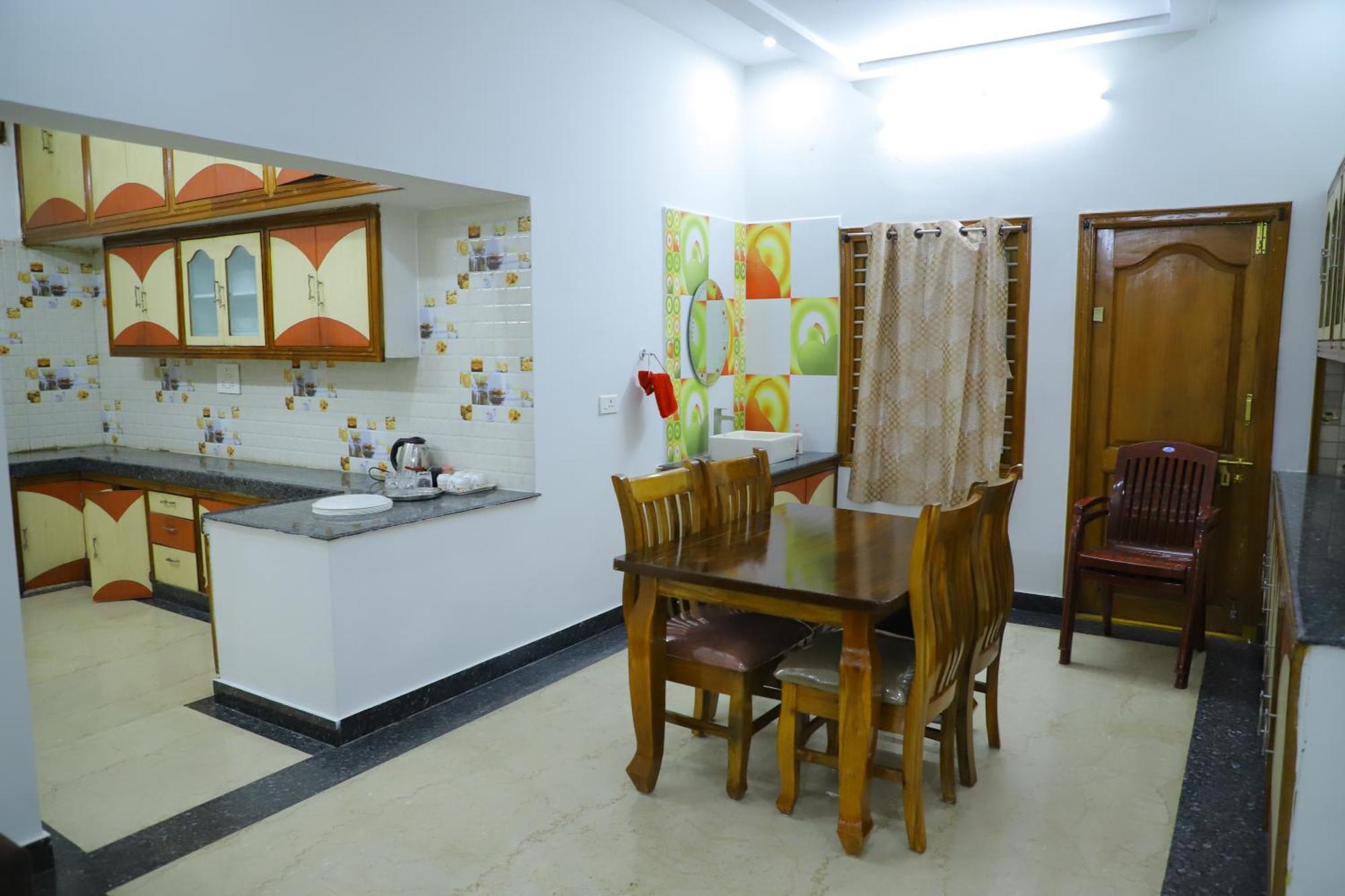 Nanda Mohan Homestay- Luxuries Ac Apartment Close To Alipiri Foothills-Kapila Teertham And Iskcon Temple 蒂鲁帕蒂 外观 照片