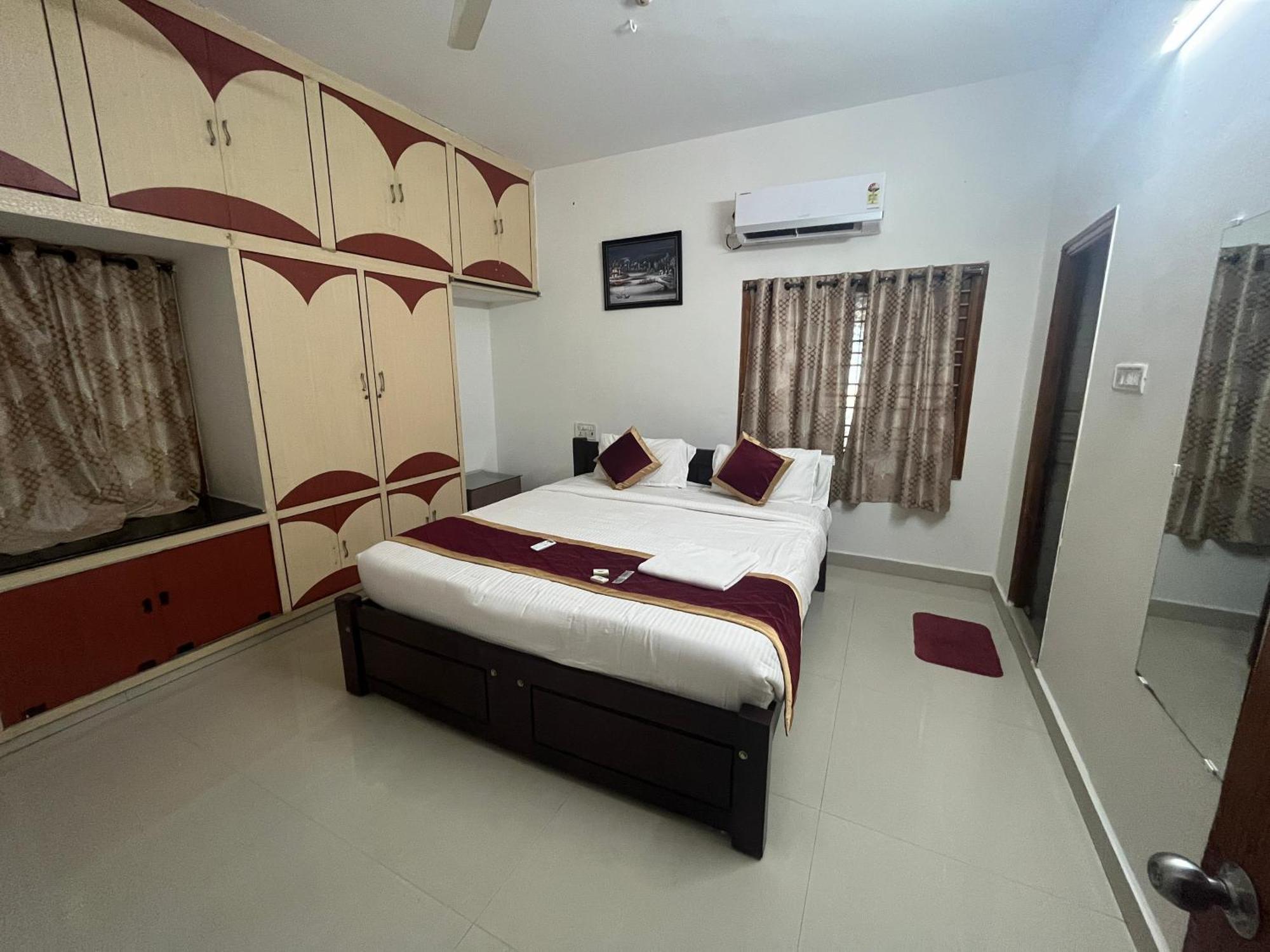Nanda Mohan Homestay- Luxuries Ac Apartment Close To Alipiri Foothills-Kapila Teertham And Iskcon Temple 蒂鲁帕蒂 外观 照片