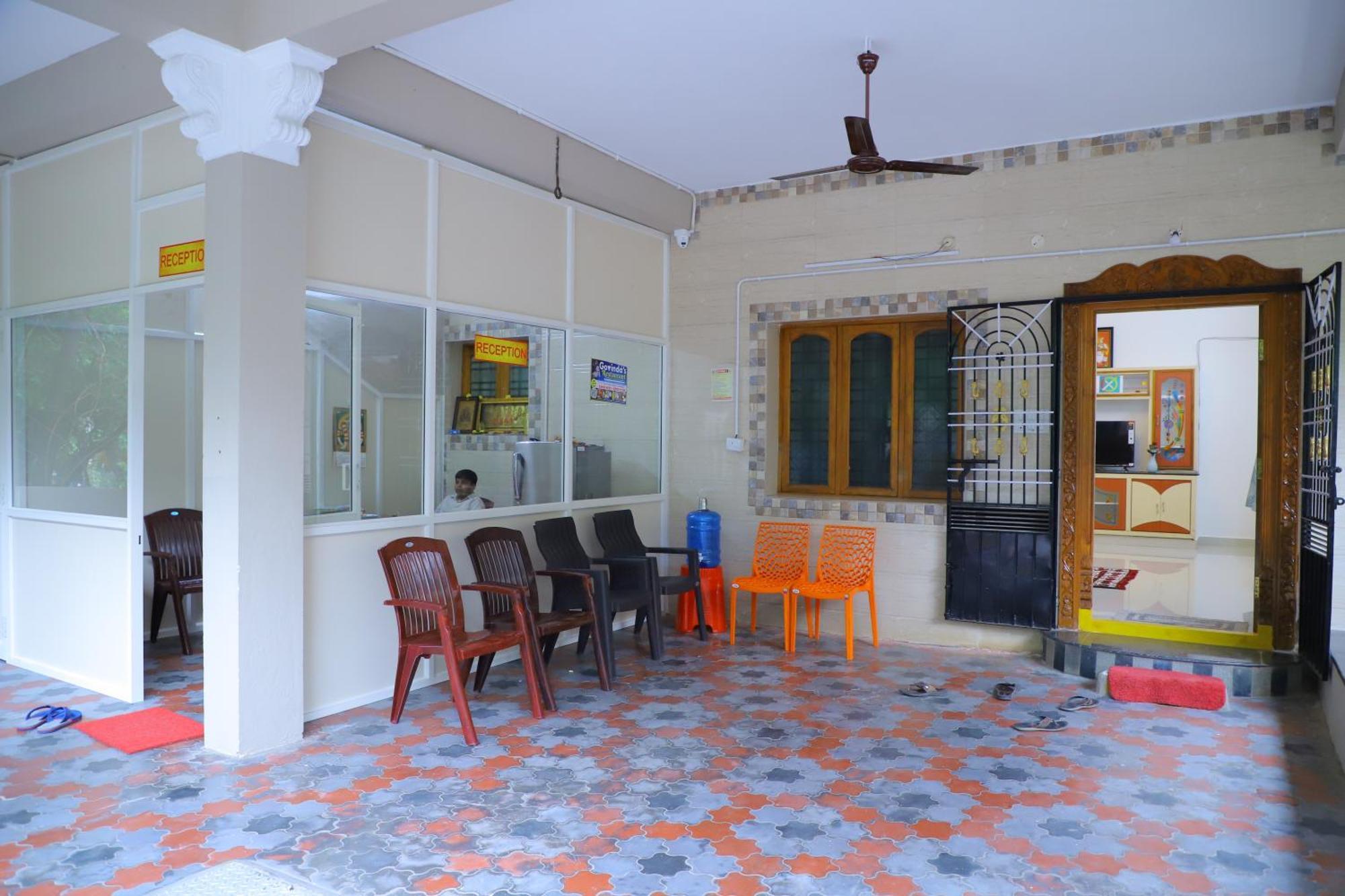 Nanda Mohan Homestay- Luxuries Ac Apartment Close To Alipiri Foothills-Kapila Teertham And Iskcon Temple 蒂鲁帕蒂 外观 照片